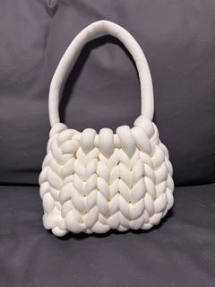 （分類：）位於 。 由 caro_useller 提交（商品編號 1305987095，圖片 1）。簡介： 。