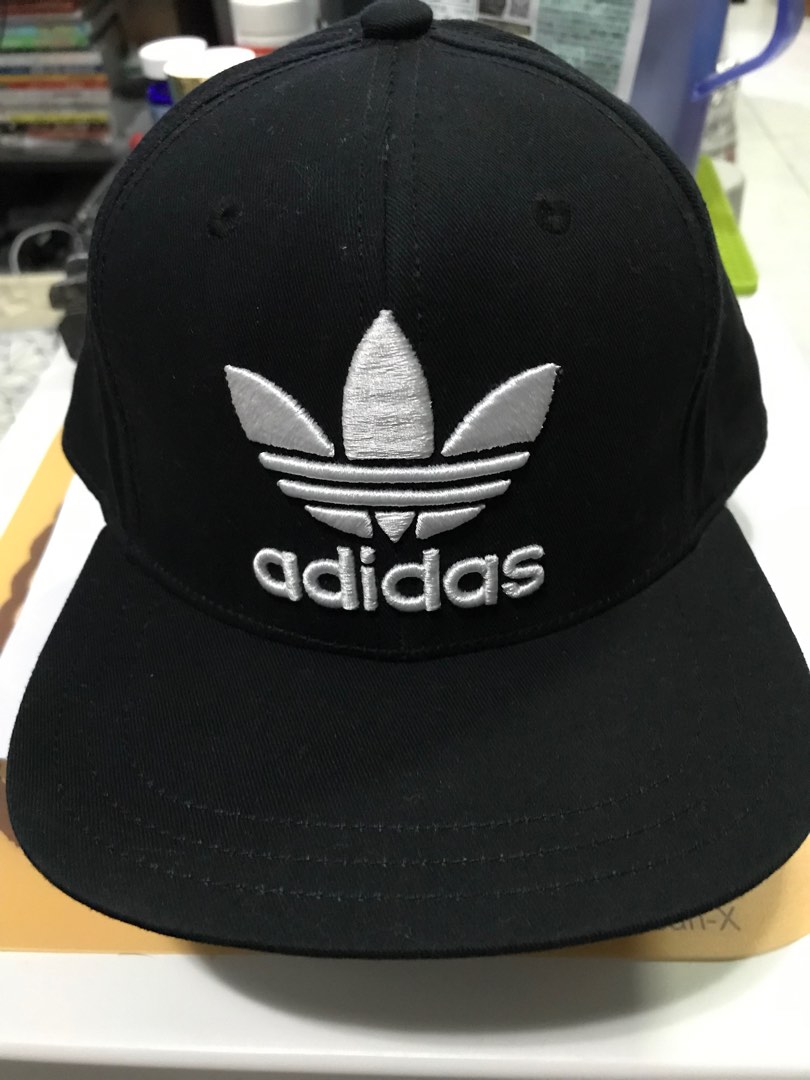 Topi snapback adidas best sale
