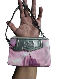 Authentic Coach Cles Wristlet Pouch Coin purse Card holder