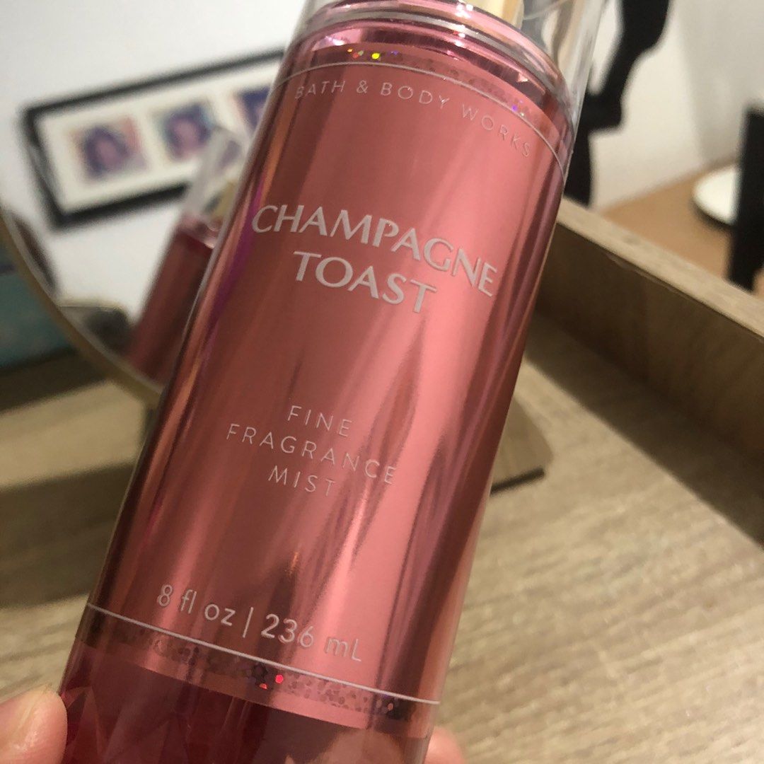 Bath and Body Works Champagne Toast (Category: Fragrance & Deodorants) located in Mandaluyong City. Submitted by adewolf (Listing ID 1305947730, Image 3). Description: - only sprayed once - bought in cash & carry - rfs: declutter .