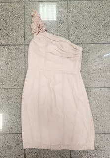 (Category: ) located in . Submitted by dancing (Listing ID 1305873798, Image 1). Description: .