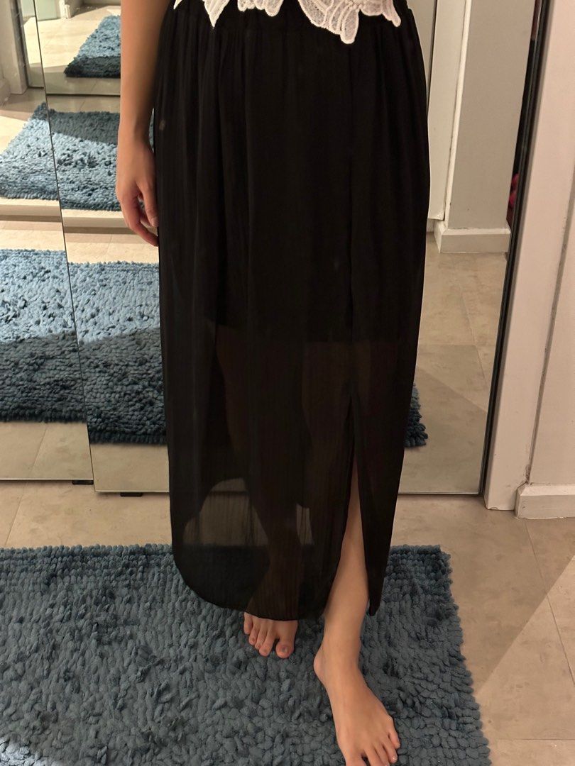 Sheer skirt with lining discount