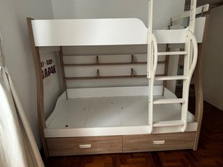 (Category: ) located in . Submitted by tp7777 (Listing ID 1306011932, Image 1). Description: .