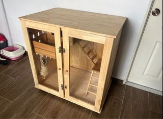 (Category: ) located in . Submitted by preloveditemsbuyer (Listing ID 1305951557, Image 1). Description: .