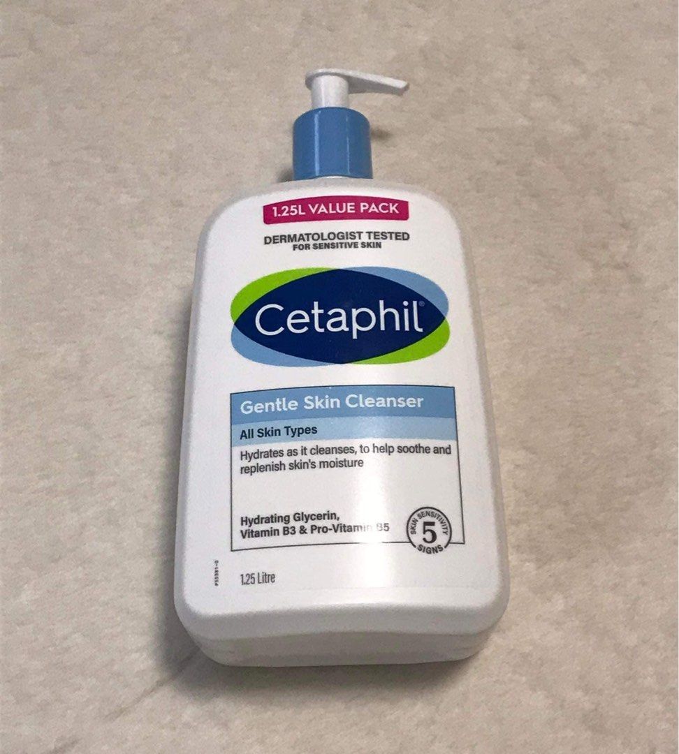 Cetaphil Skin Cleanser 1.25Liters (Category: Face Care) located in Santa Rosa. Submitted by miqboutique (Listing ID 1305946750, Image 1). Description: Cerave Gentle Skin Cleanser 1.25L Sept 2025 Expiration 1,699 only✨ •Ready to ship Fb page: Miq's Boutique.