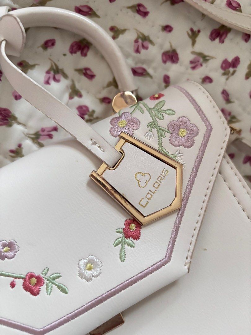 Coloris sling bag 2025