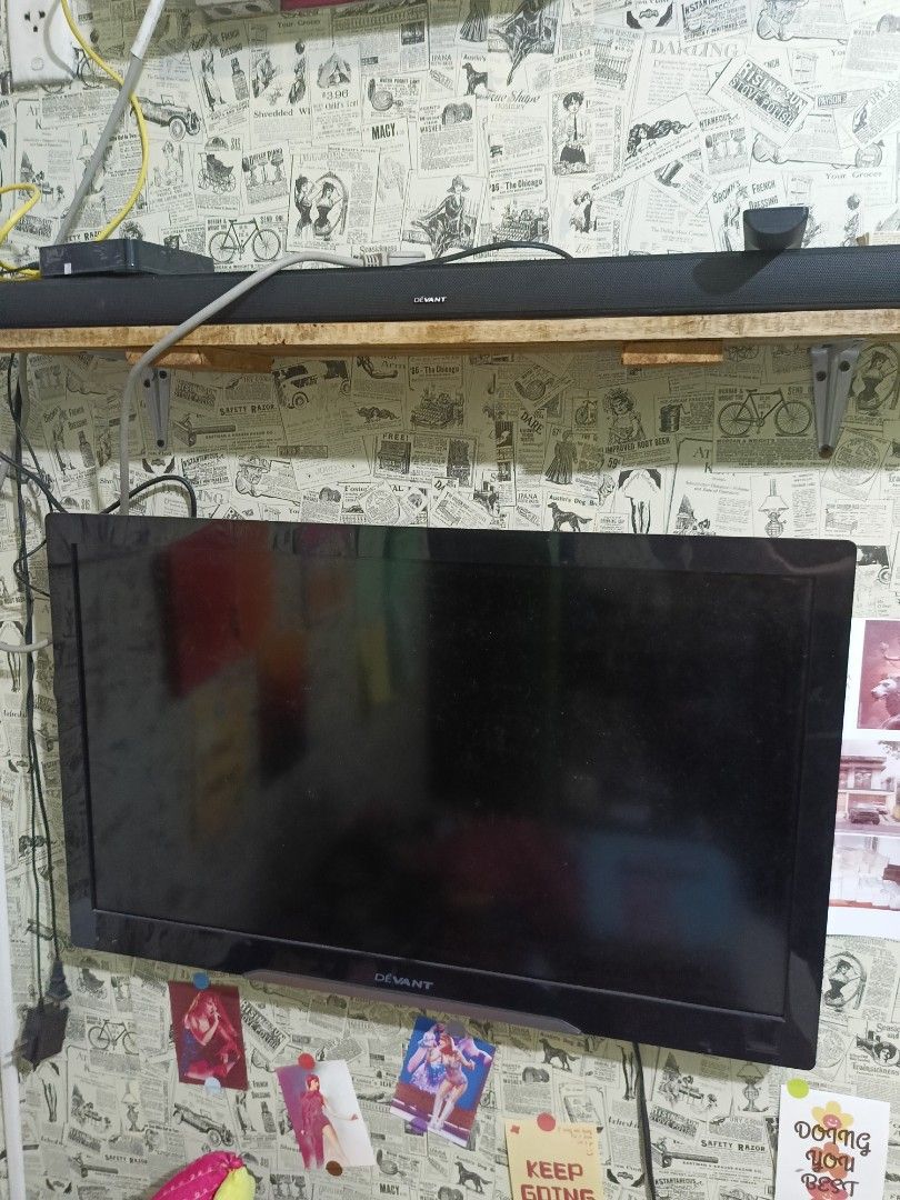 Deviant led tv 32 and devant soundbar (Category: TV) located in Las Pinas. Submitted by gooditems31 (Listing ID 1305935510, Image 1). Description: devant led tv 32 inch and devant sound bar pm for sure buyer las Pinas loc open for swap din offer lang.