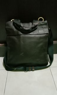 (Category: ) located in . Submitted by eagpencintakucing (Listing ID 1305979495, Image 1). Description: .