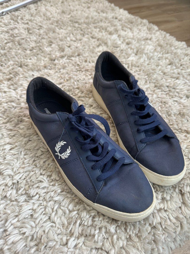Fred Perry (Category: Sneakers) located in Manila. Submitted by pormada (Listing ID 1305853969, Image 3). Description: 100% authentic from usa Used once Size 10 Selling as is.