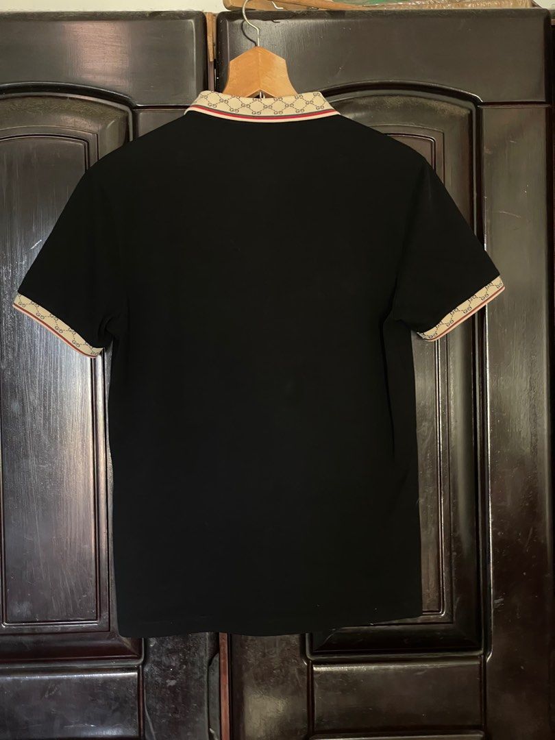 Gucci Polo shirt (Category: Tshirts & Polo Shirts ) located in Dasmarinas. Submitted by matt.declutter (Listing ID 1305914008, Image 2). Description: Gucci Polo shirt dimension: 18.5 x 25 issue: cut tag, authenticity not guaranteed .