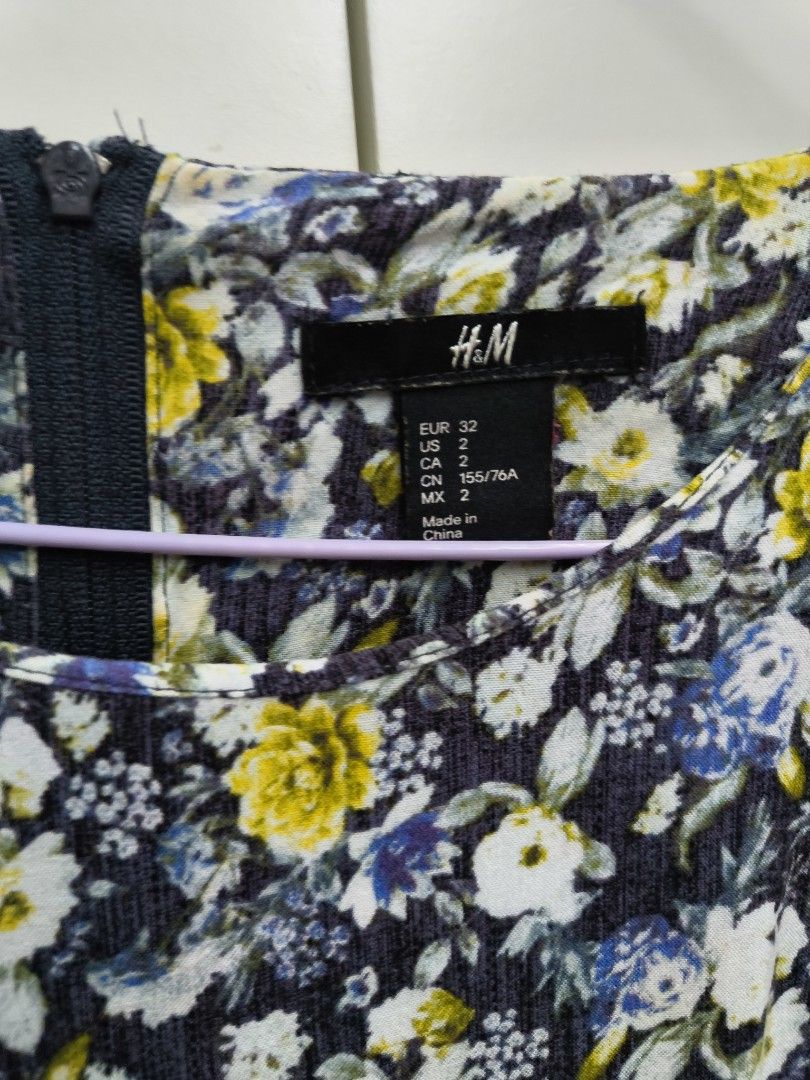 H&M Dark Blue Floral Dress, Women's Fashion, Dresses & Sets, Dresses on  Carousell