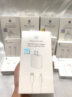IPHONE FAST CHARGER⚡️⚡️⚡️ ALL CHARGER ARE BRANDNEW SEALED💯 IT HAS SERIAL ON CORD💯  SAME DAY DELIVERY WITHIN METRO MANILA SHIP VIA LALAMOVE 🛵  Mode of payment : CASH ON DELIVERY or GCASH PAY