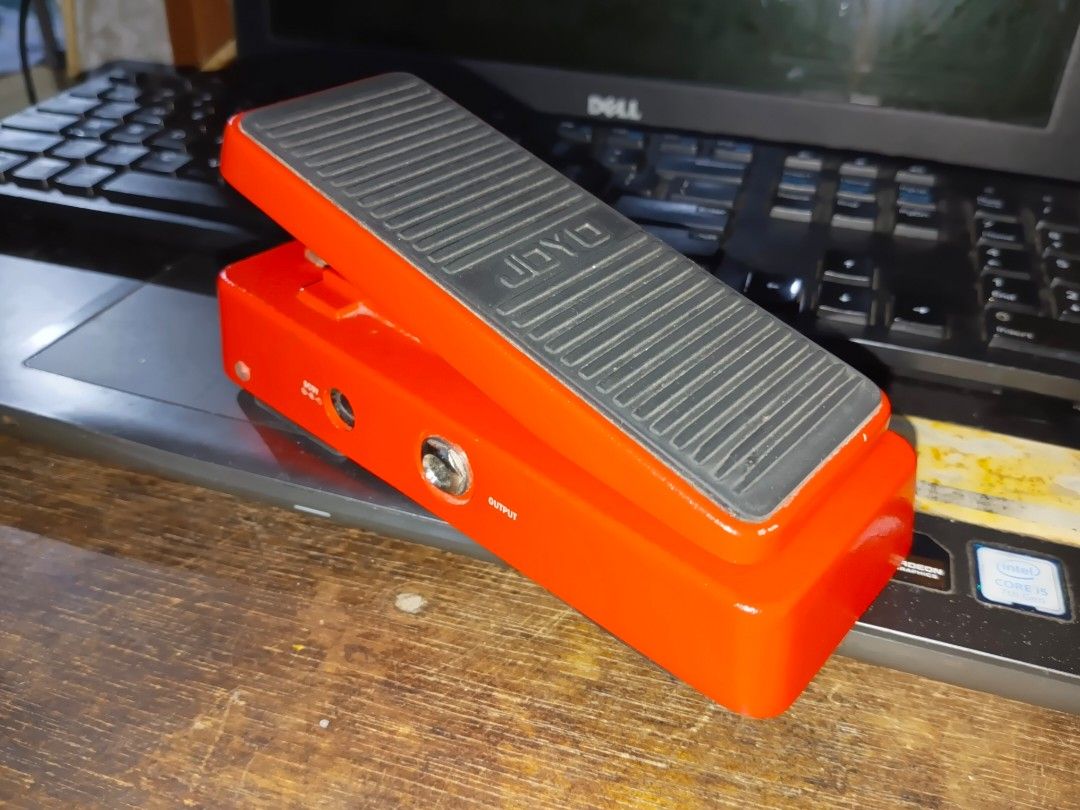 Joyo wah/volume (Category: Musical Instruments) located in Quezon City. Submitted by dadadeyn (Listing ID 1070284266, Image 2). Description: 101% good working condition no hidden issue test first before you buy it rfs: decluterring.