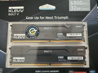 （分類：）位於 。 由 kennycl 提交（商品編號 1305930924，圖片 1）。簡介： 。