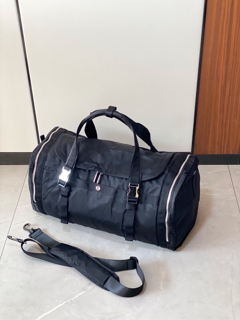 Lululemon workout bag clearance
