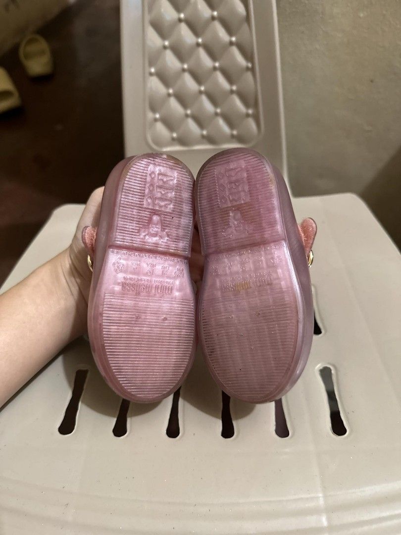 MELISSA us6 (Category: Babies & Kids Fashion) located in Manila. Submitted by hellomenggay (Listing ID 1305958178, Image 3). Description: need wash still have scent used few times lang for 1yr old.