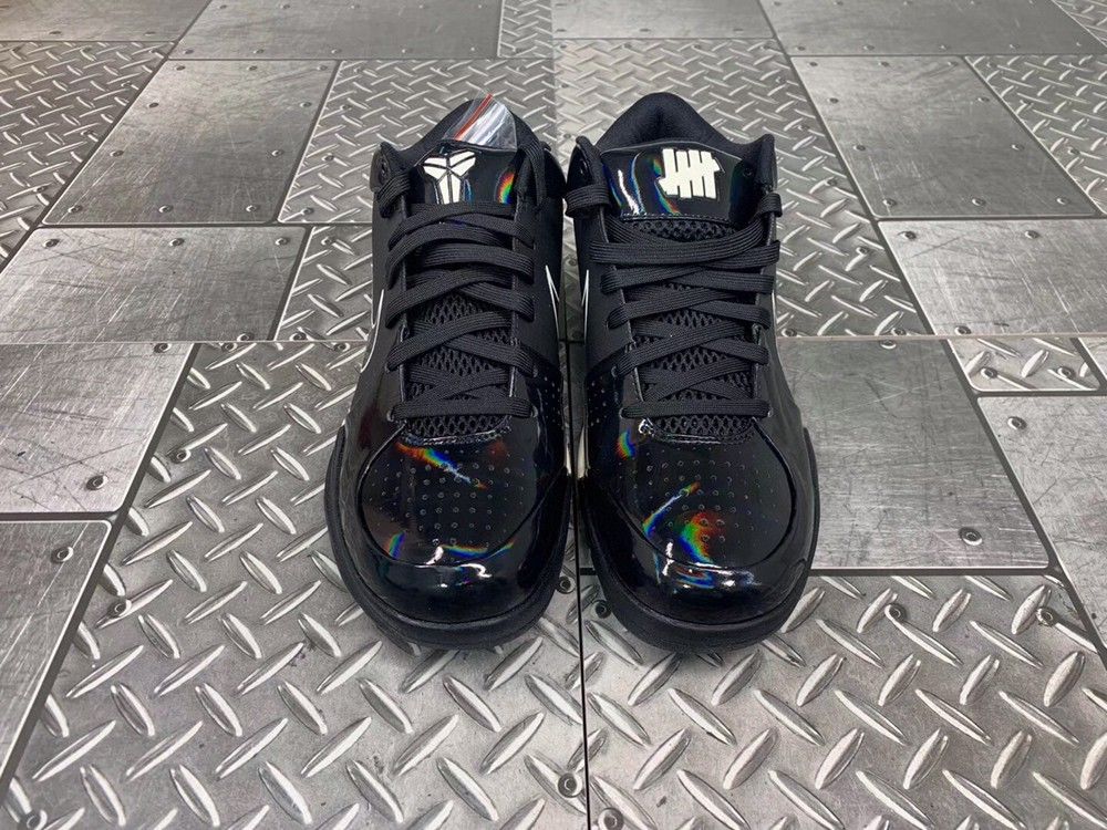 Nike kobe ZK4 UNDEFEATED