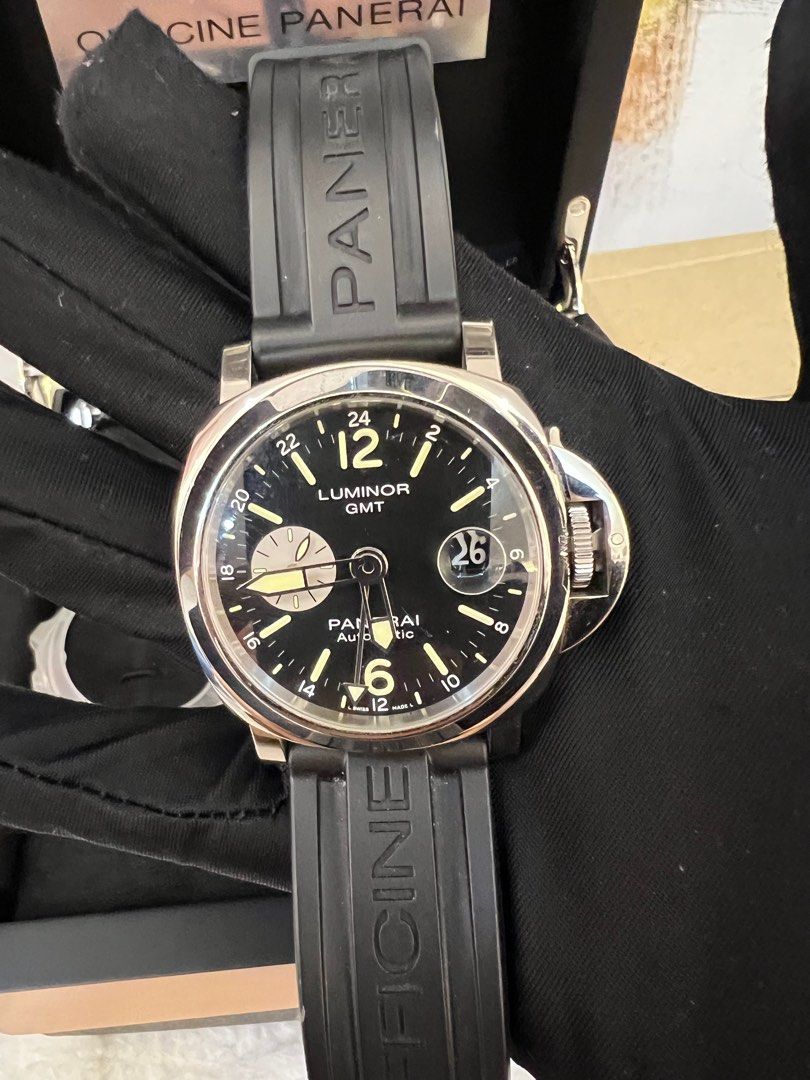 Original Panerai GMT Watch (Category: Luxury Watches) located in Paranaque City. Submitted by glenjonluxuryfinds2 (Listing ID 1306002509, Image 1). Description: Complete Inclusion Year 2019.