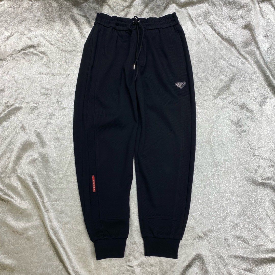 Jogger prada top
