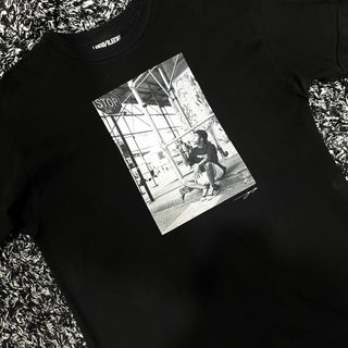 (Category: ) located in . Submitted by letsthriftbyd (Listing ID 1305912545, Image 1). Description: .