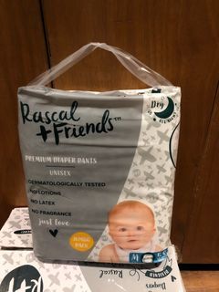 Rascal + Friends Medium Diaper Pants