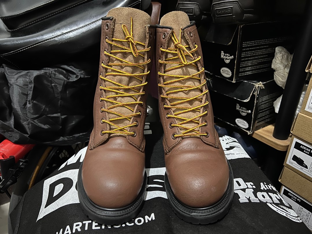 Red wing 948 deals