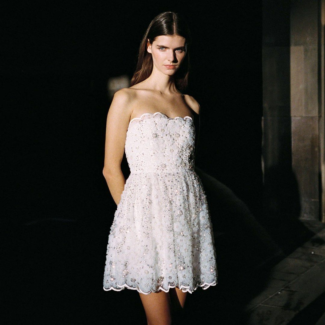 self portrait white beaded sequin dress Self-Portrait Bandeau Dress, Women's Fashion, Dresses & Sets, Dresses on Carousell * Exquisite interplay of SCHL005018_B_XL Ombre Glitter Quinceanera Dress Select your size:12