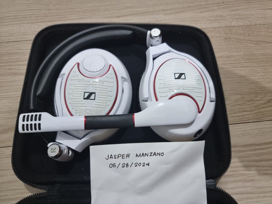 Sennheiser Game Zero Headset (Category: Headphones & Headsets) located in Manila. Submitted by markjaspercmanzano (Listing ID 1305926150, Image 2). Description: Sennheiser Game Zero Headset First owner, purchased from Sennheiser LazMall for around 10k PHP Condition: 8/10 - used sparingly. The shell is yellowing but no functional issues. Included cables are in the pictures Price: 5,000 PHP Location: Mandaluyong Shipping: Yes (Grab / Lalamove) Meet