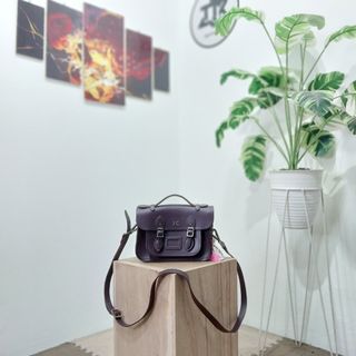 (Kategori: ) berada di . Dikirim oleh tas_mantan2nd_batam (ID iklan 1305966570, Gambar 1). Deskripsi: .