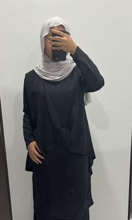 (Category: ) located in . Submitted by aa_wardrobe (Listing ID 1299924428, Image 1). Description: .