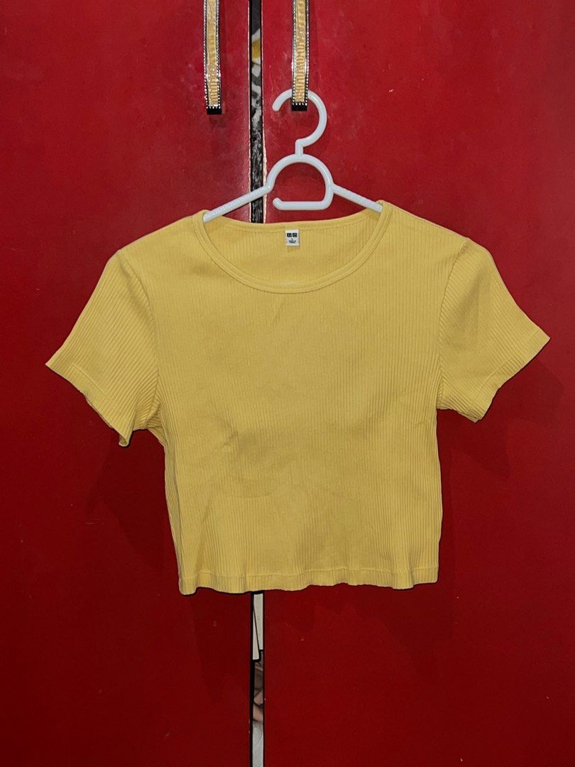 Uniqlo Yellow Top (Category: Shirts) located in Manila. Submitted by _glowkey (Listing ID 1305997332, Image 1). Description: .