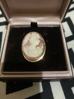 Vintage Cameo Brooch /pendant  14k gold (585) signed by Michiko