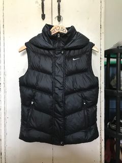 Y2K Nike Puffer Vest