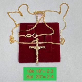 18K Saudi Gold Cross Necklace