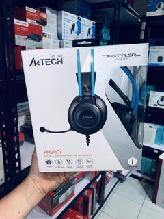 A4Tech FH200i Conference Over-Ear Headphone with Noise Cancelling Mic & Dual Jack Adapter Blue