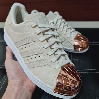 Adidas Superstar Rosegold metal toe cap sneakers