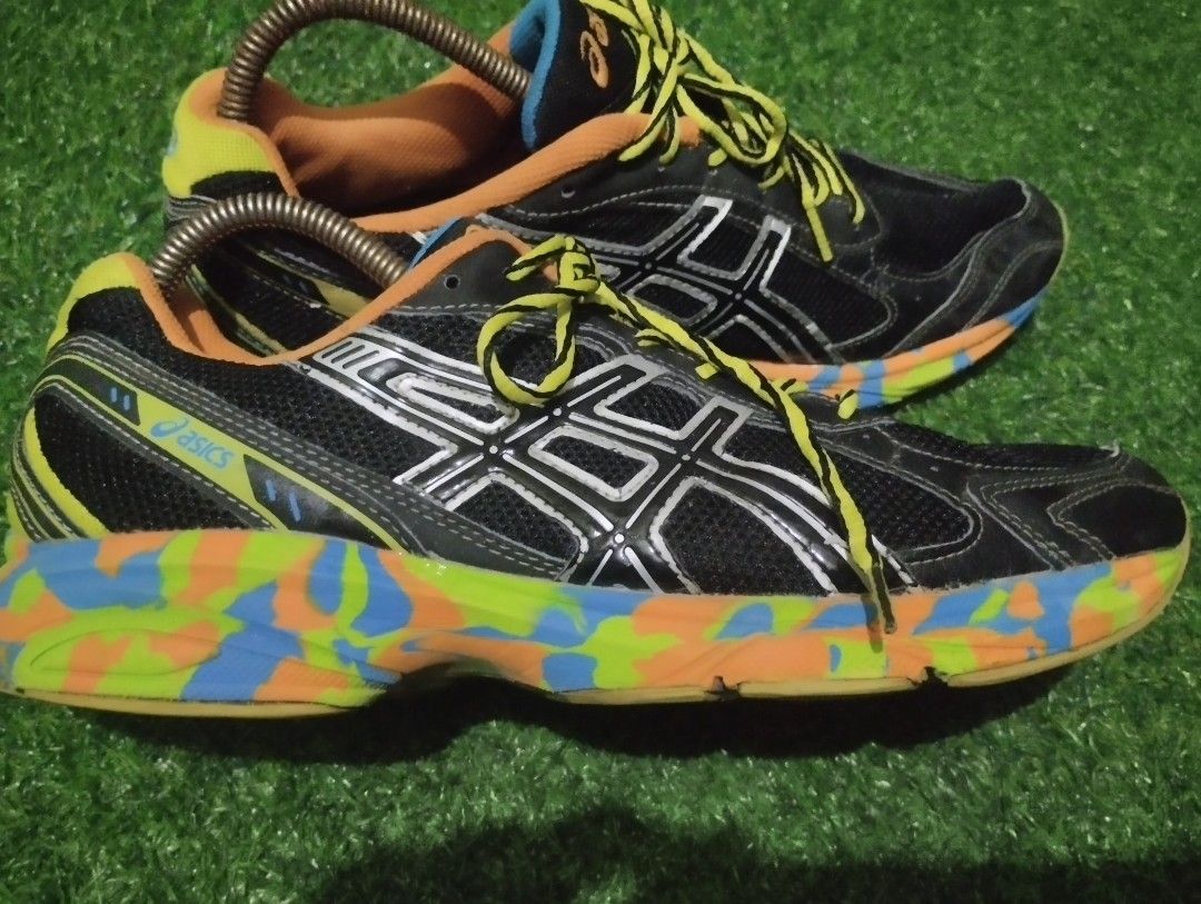 Asics Maverick 2 T20XQ Men s Fashion Footwear Sneakers on Carousell