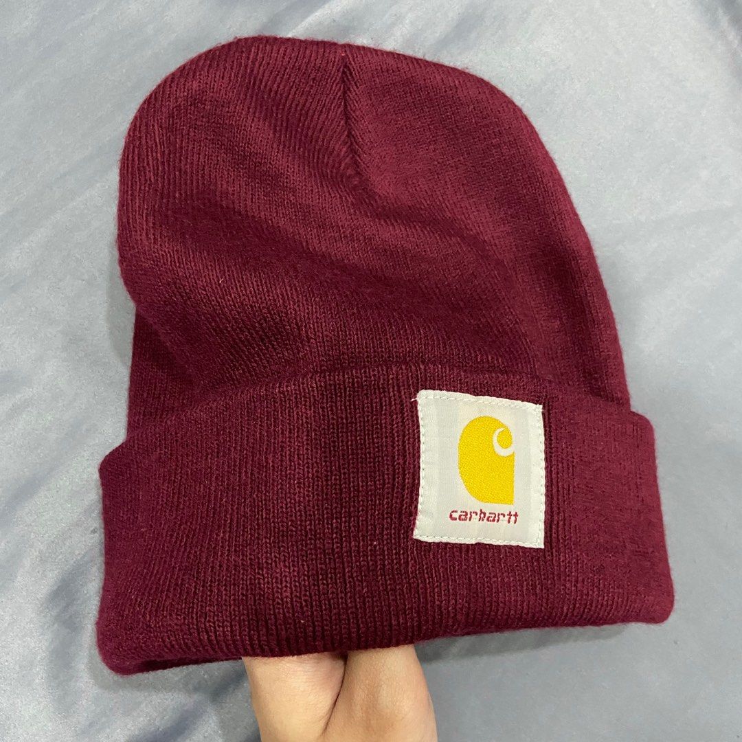 Carhartt maroon beanie 2025