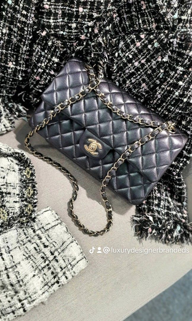 Chanel flap bag with metal plate store