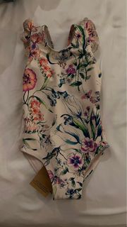 (Category: ) located in . Submitted by ladieve (Listing ID 1301418624, Image 1). Description: .