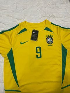 BRAZIL FOOTBALL JERSEY