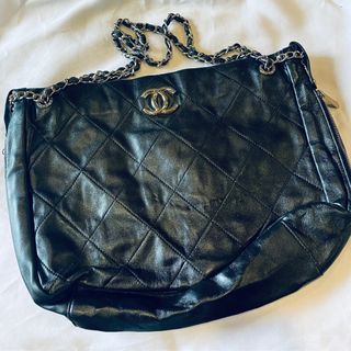 Sacrifice Sale! Chanel Noir Black Leather Shopper Tote Bag