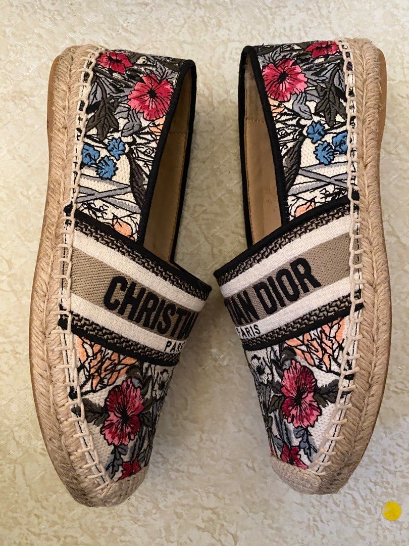 Christian Dior Espadrille (Category: Loafers) located in Cagayan de Oro. Submitted by tinkerdaliah (Listing ID 1301328334, Image 2). Description: 🌼Christian Dior Espadrille 🌼Good as new; used 3 times only 🌼 Size: Eu 37 🌼 so pretty in actual 🌼RFS: decluttering🙈.
