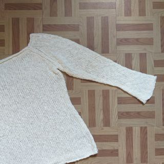 Crochet/knit cream long sleeves