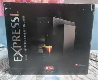 Expressi capsule Espresso machine