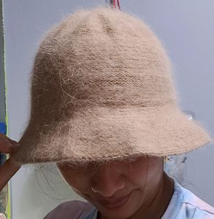 Fur bucket hat