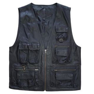 GENUINE LEATHER MEN'S MULTI-POCKET VEST
SIZE: MEDIUM / 20"W X 24"L 
LIKE NEW COND / NO ISSUE

PHP: 1K FREE SHIPPING
NO COP / COD