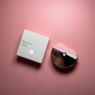 Glossier Stretch Face Brush