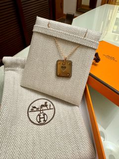 （分類：）位於 。 由 missctam 提交（商品編號 1301404227，圖片 1）。簡介： 。