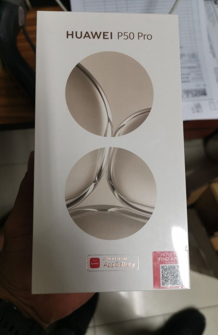 HUAWEI P50 PRO (Category: Huawei) located in Pasig City. Submitted by horizonx87 (Listing ID 1301319390, Image 2). Description: HUAWEI P50 PRO BRANDNEW SEALED color silver blue RAM 8GB ROM 256GB Dual Sim free Case pm nalang maga bossing 09957345316.